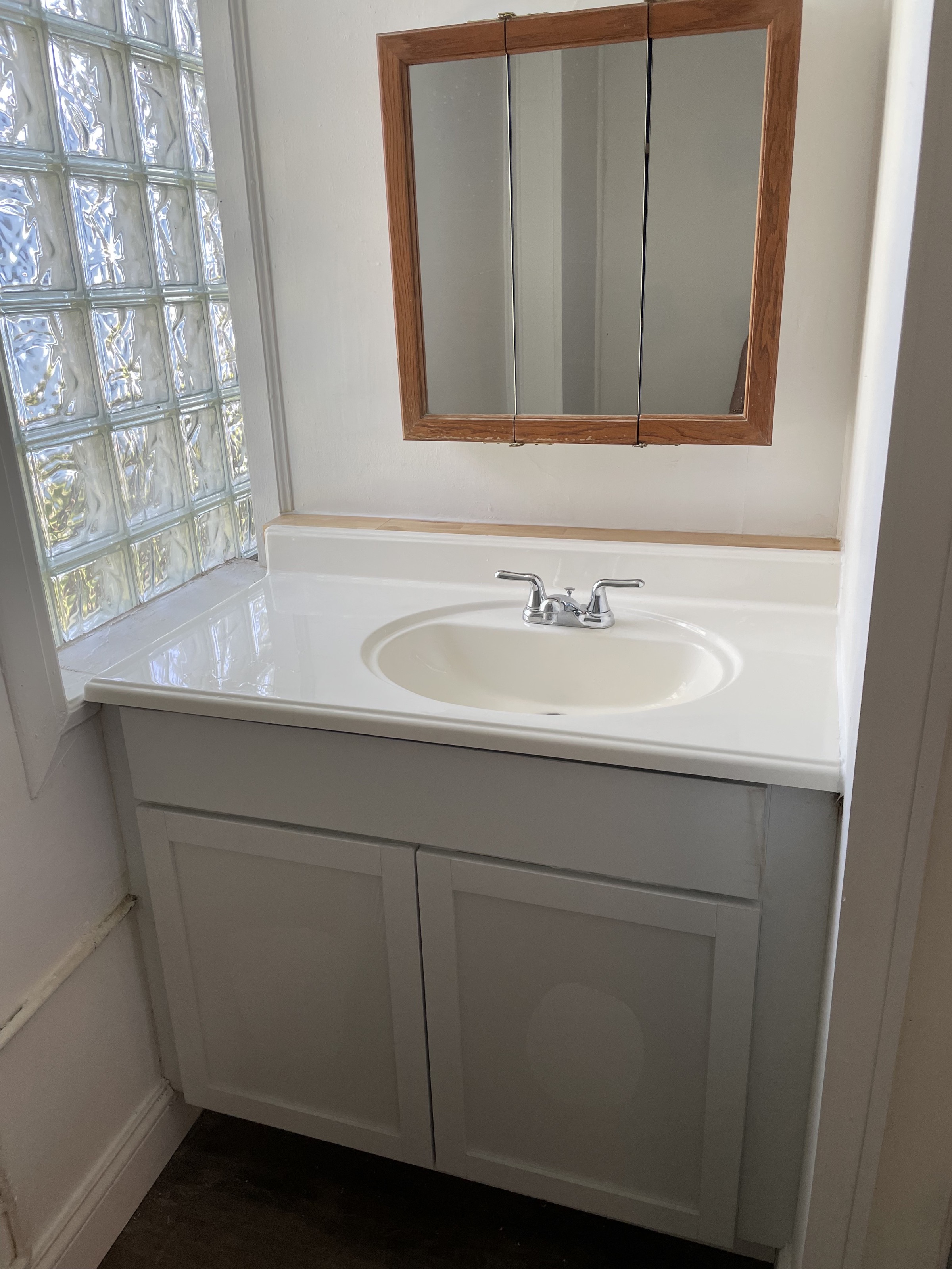 3616 Wasmund Ave, Apt. 1 - Photo 3