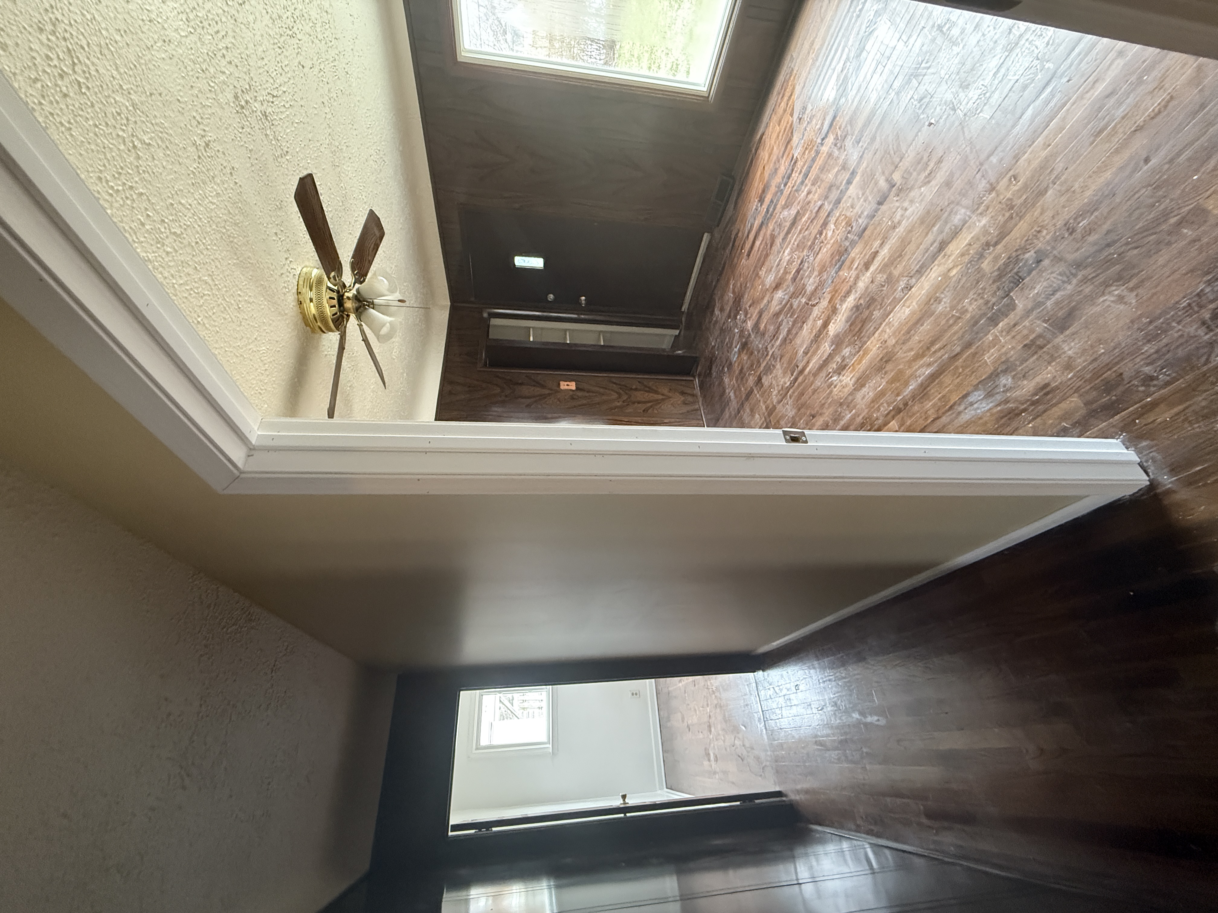 6750 Republic Ave. - Photo 25