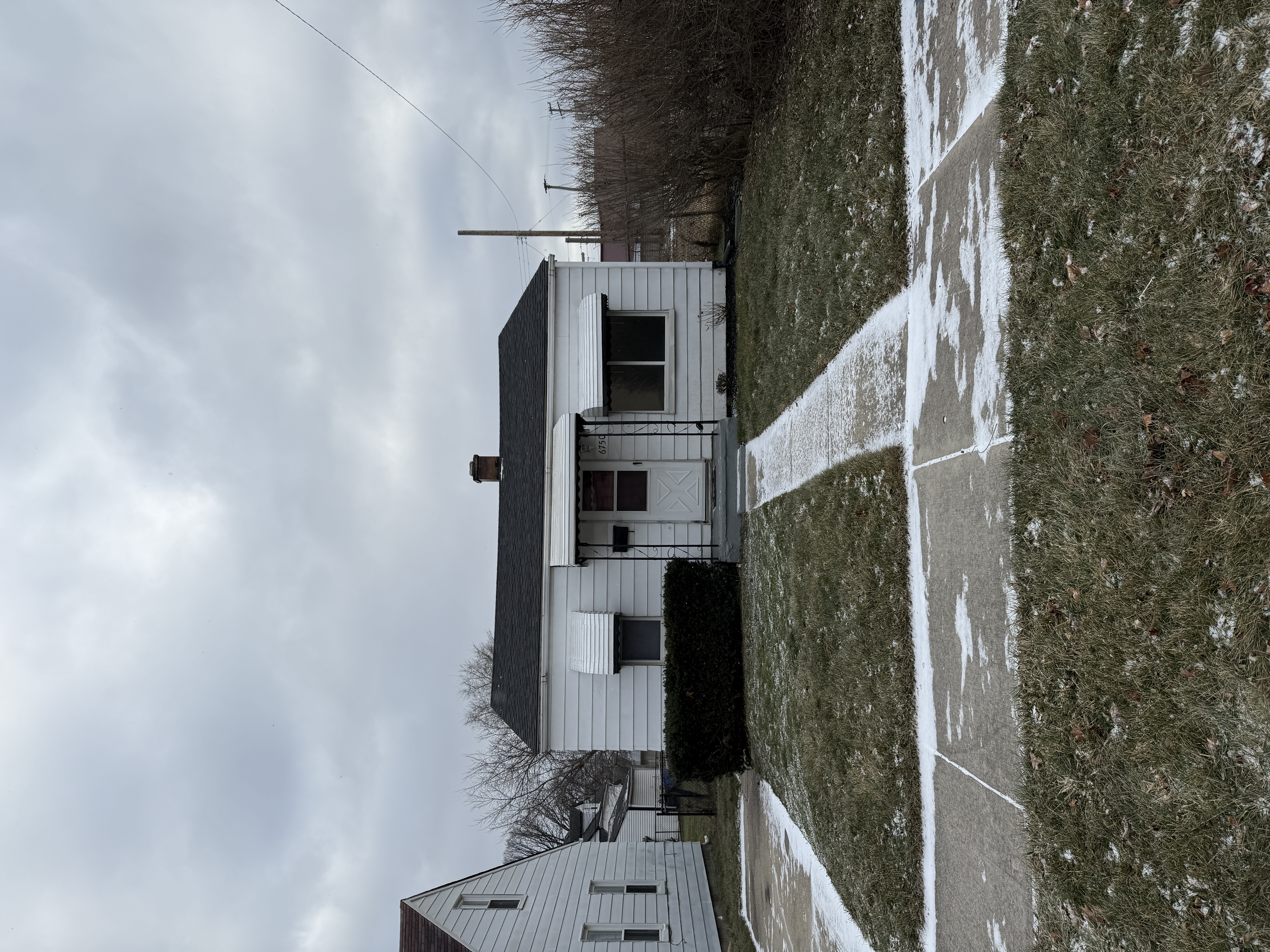 6750 Republic Ave. - Photo 2