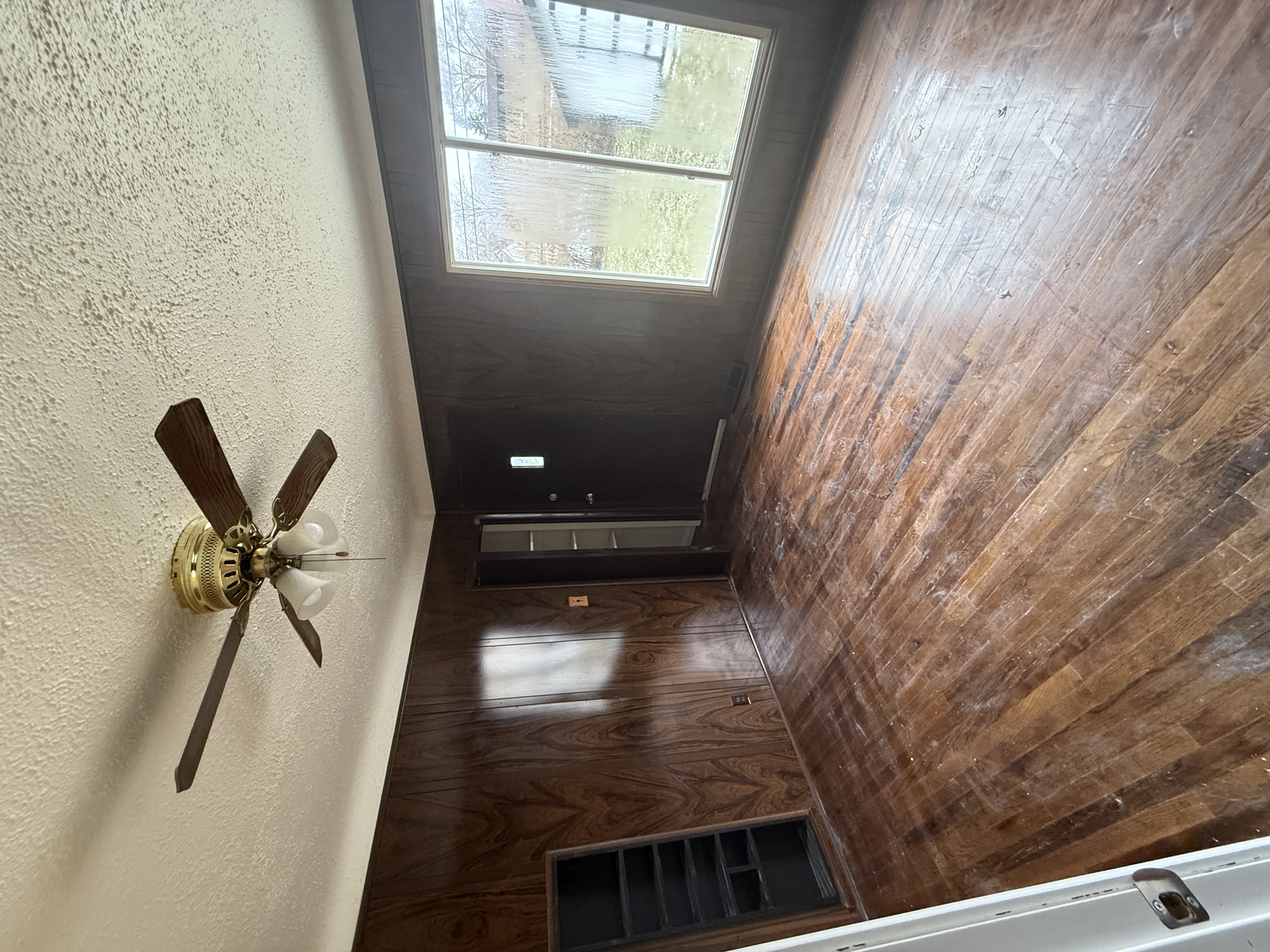 6750 Republic Ave. - Photo 16