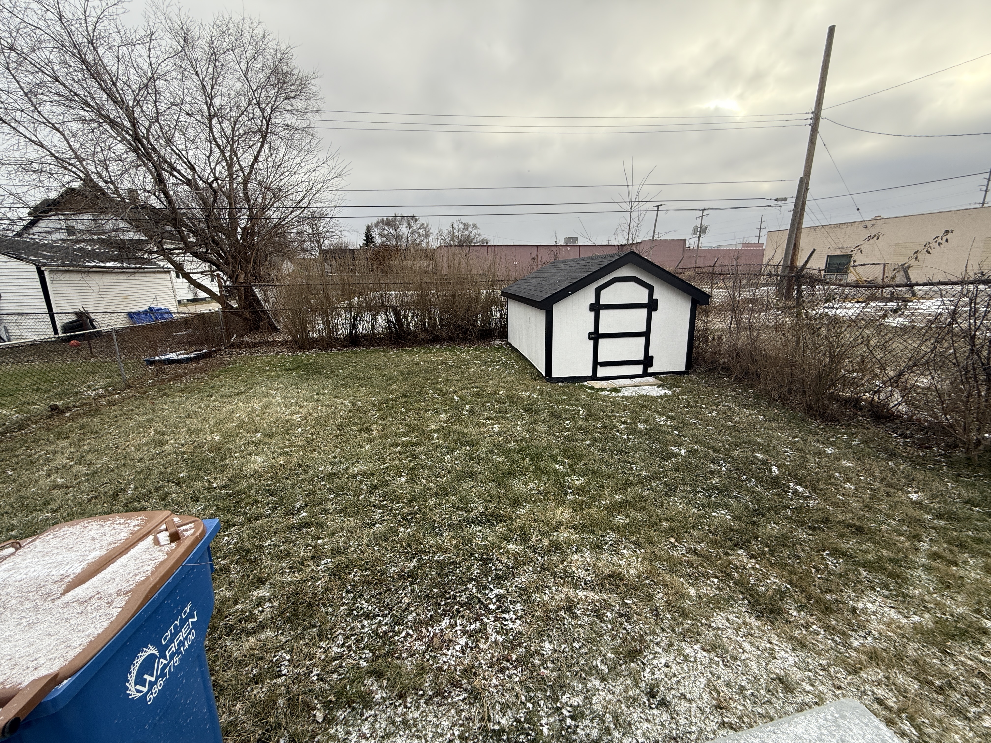 6750 Republic Ave. - Photo 4