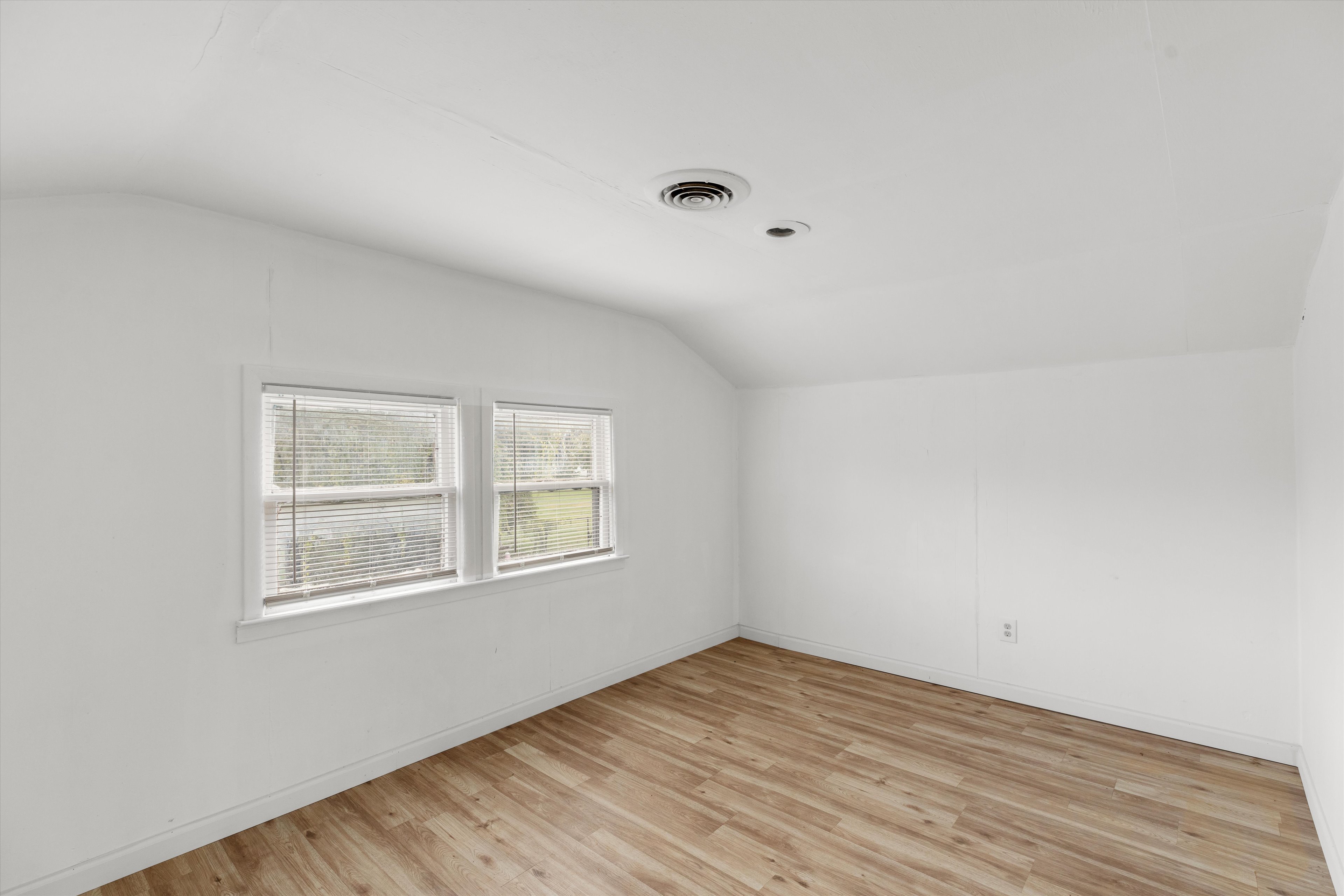 6754 Studebaker Ave. - Photo 15