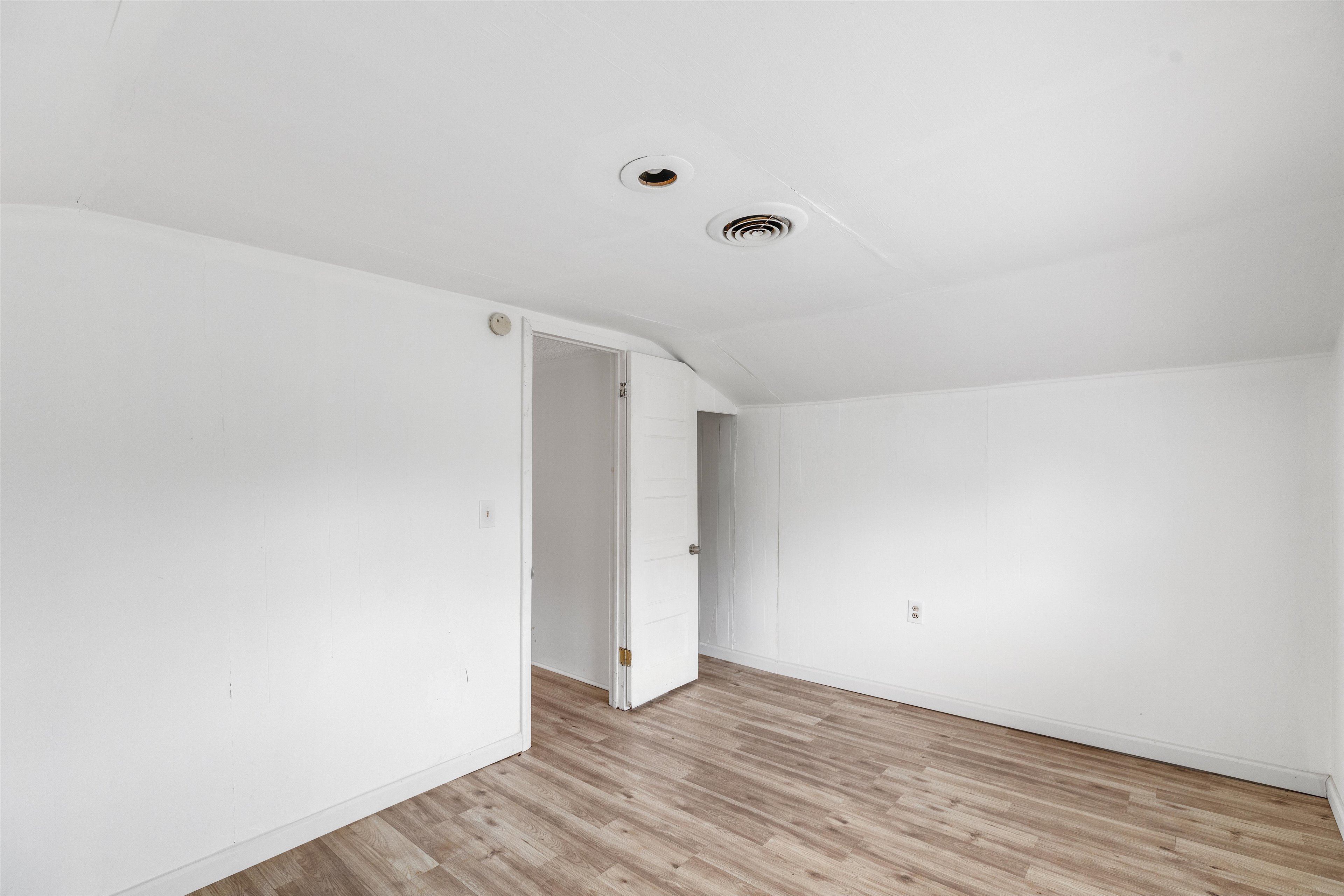 6754 Studebaker Ave. - Photo 16