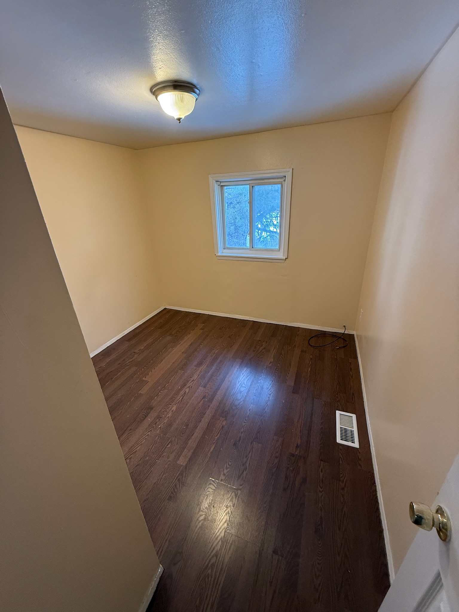 11035 Republic Ave Apt. 1 - Photo 12