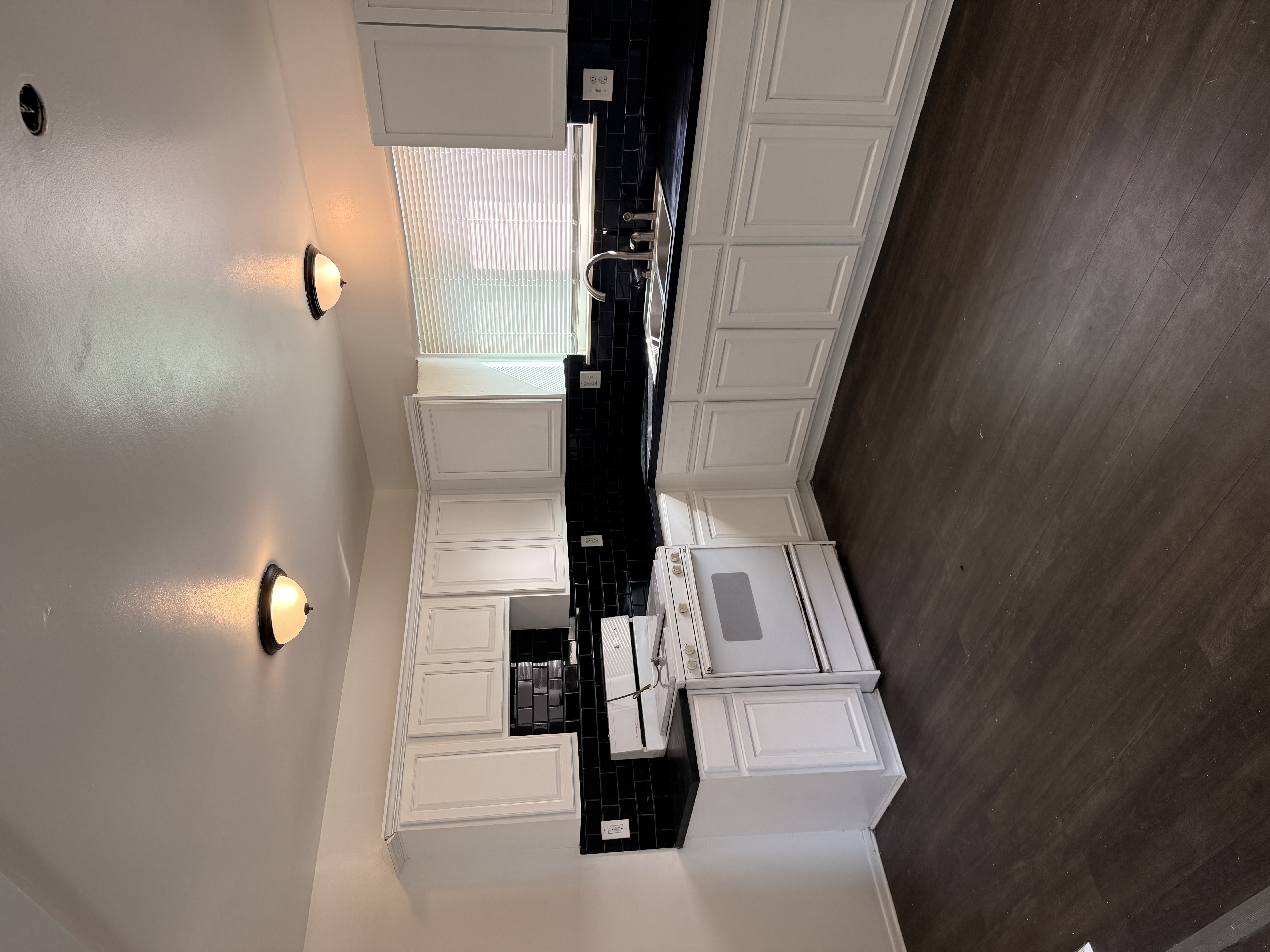 7251 Studebaker Ave. - Photo 4