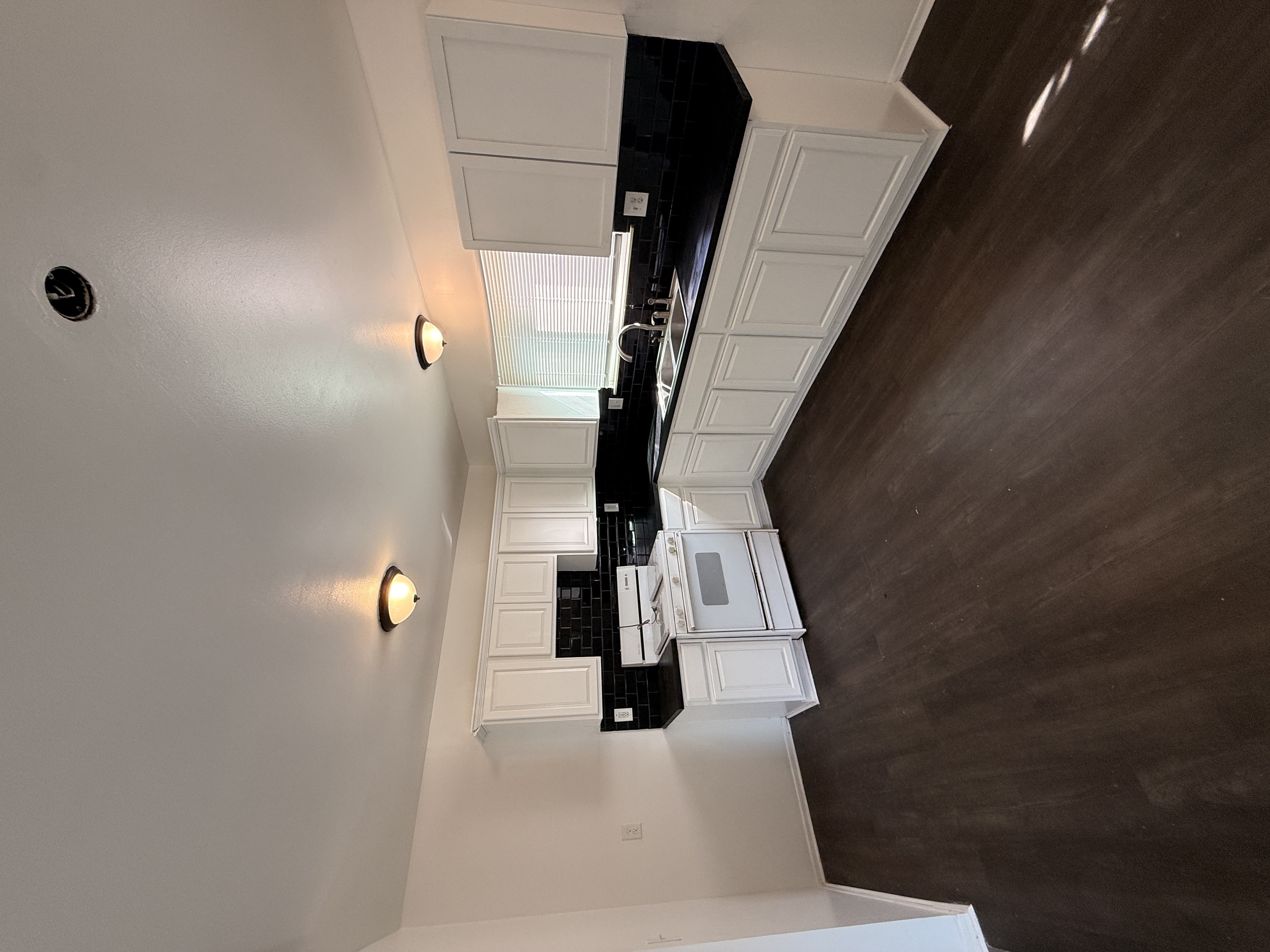 7251 Studebaker Ave. - Photo 6