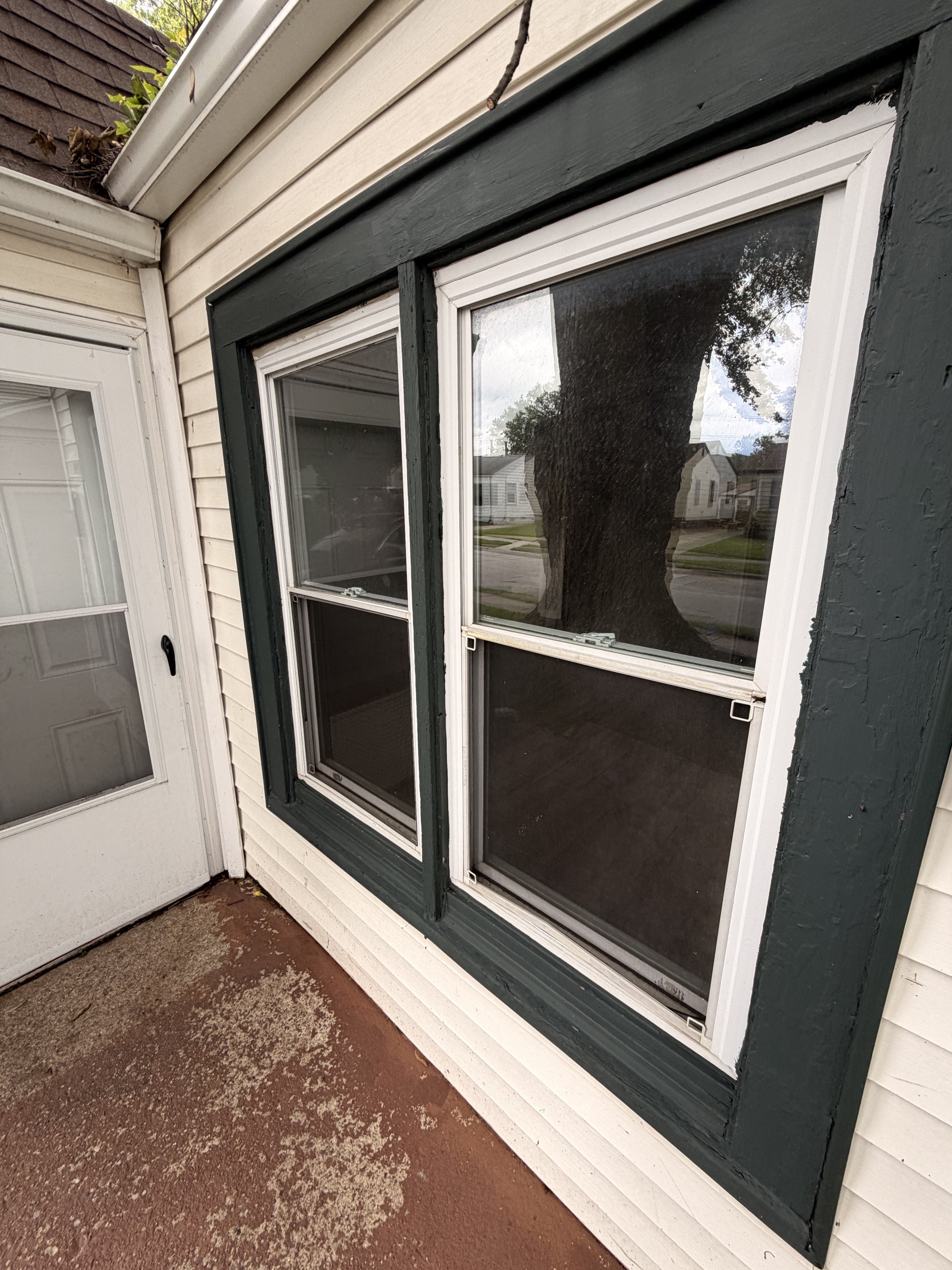 11299 Chalmers Ave - Photo 9