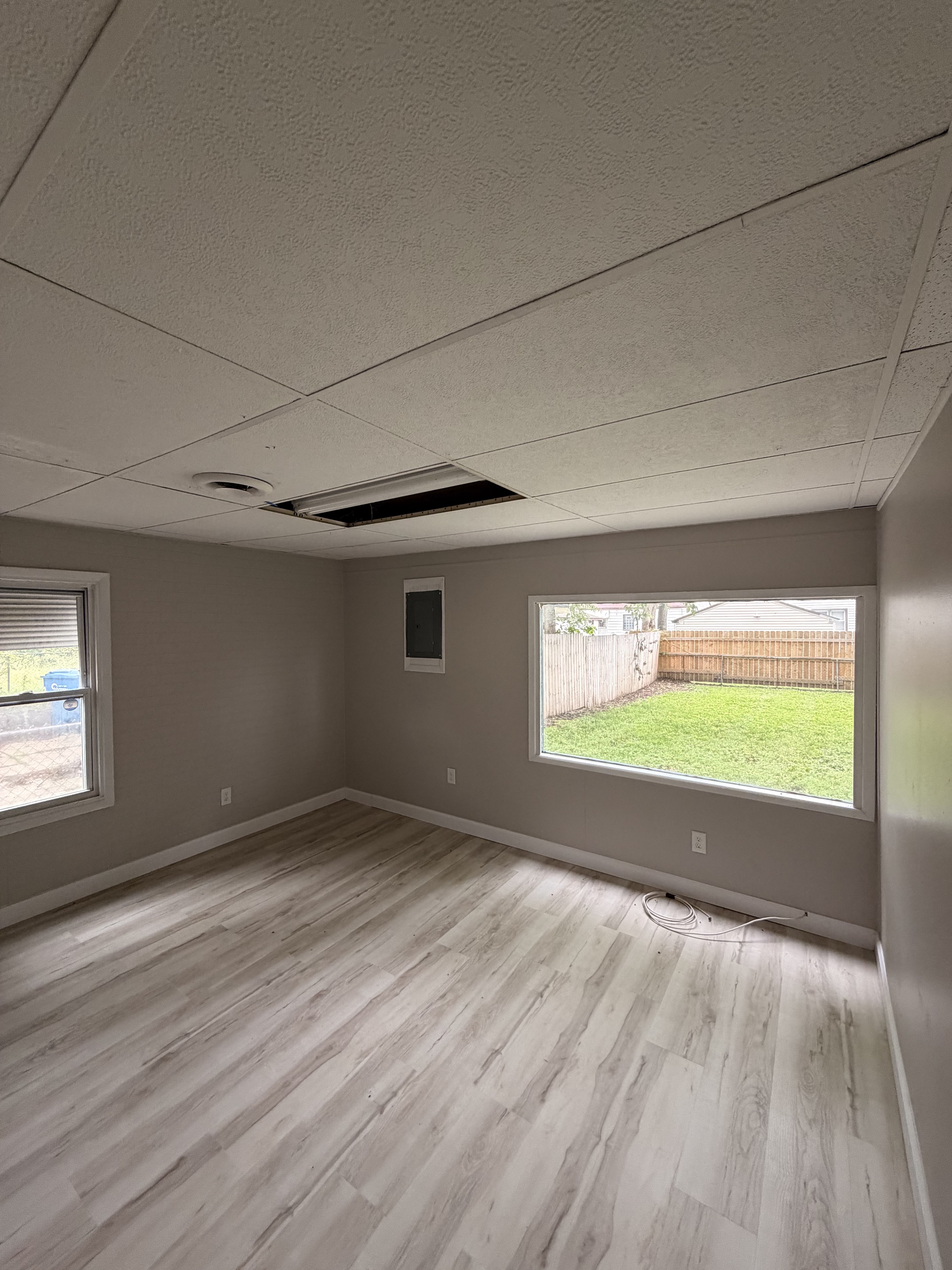 11299 Chalmers Ave - Photo 16