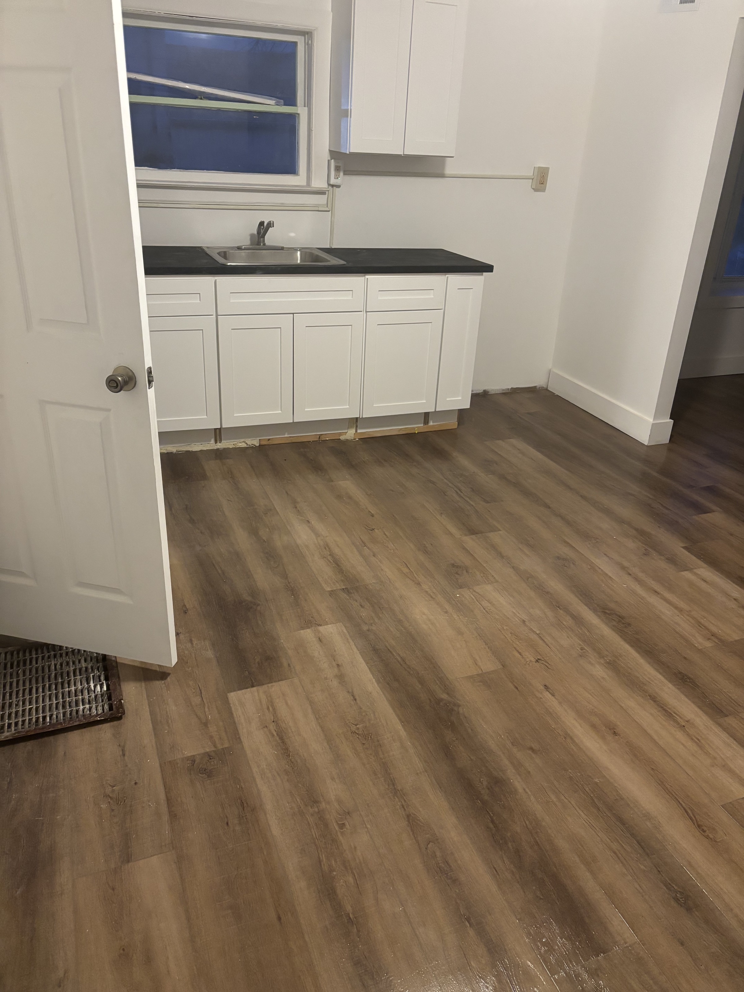 23060 Columbus Ave. - Photo 4